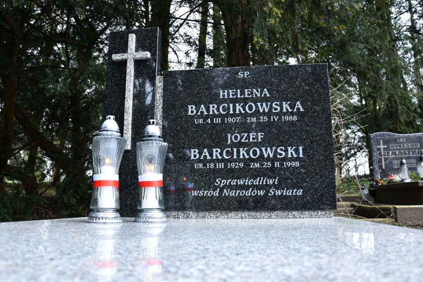 Szczecin. Grób polskich bohaterów z czasów II wojny światowej został odnowiony 