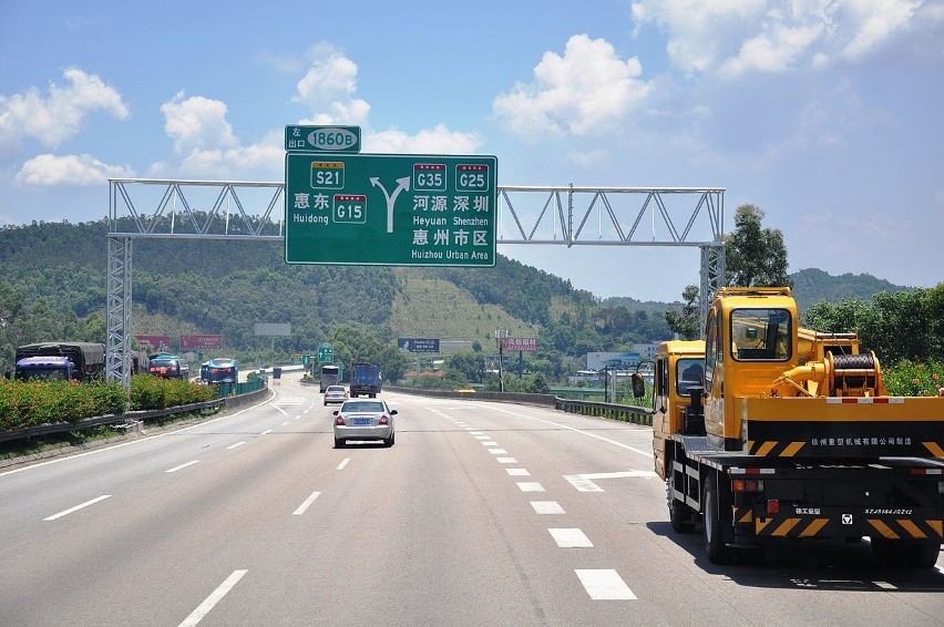 Chiny planują zbudować sieć autostrad i dróg ekspresowych o...