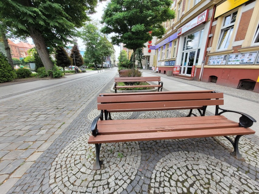 Projekt zakłada uporządkowanie ciągu pieszego, nowe...