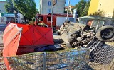 Tragedia na drodze we Wrocławiu. Przystanek zmasakrowany, nie żyje mężczyzna [ZDJĘCIA]