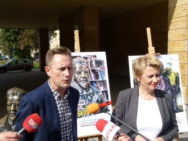 Grzegorz Justyński, dyrektor Biura ds. Partycypacji Społecznej Urzędu Miasta Łodzi i Hanna Zdanowska, prezydent Łodzi.