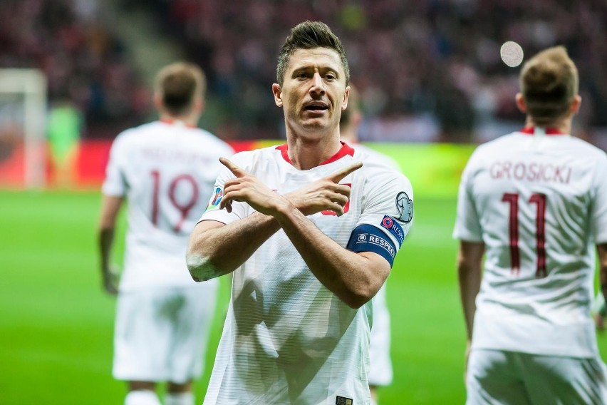 16 bramek kapitan reprezentacji Polski zdobył w...