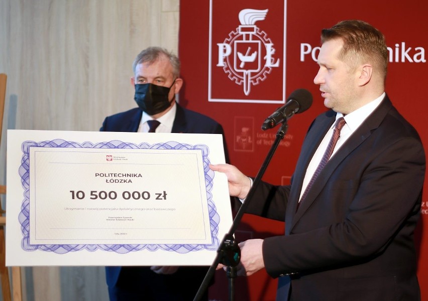 Miliony dla Politechniki Łódzkiej - minister Czarnek w Alchemium