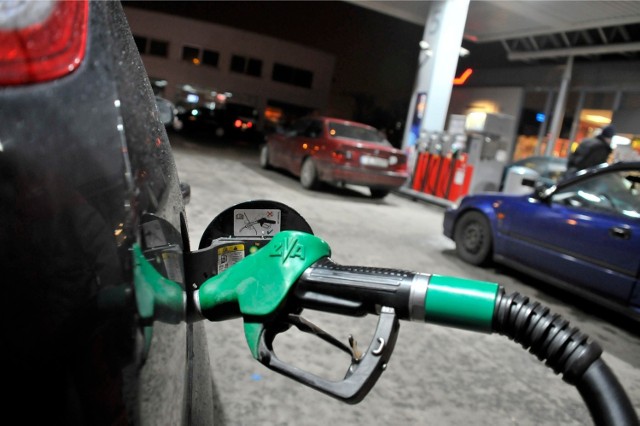 Ceny benzyny i oleju napędowego w górę. Koniec szczęścia kierowców