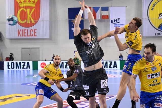 W poprzednim sezonie Łomża Vvie Kielce zatrzymane zostało już w 1/8 Ligi Mistrzów przez francuski HBC Nantes. W rozgrywkach sezonu 2021/22 ma być inaczej, celem jest Final Four.