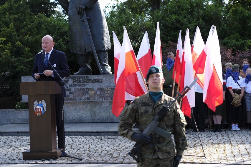 1 sierpnia 2020 roku obchodzimy 76. rocznicę wybuchu...