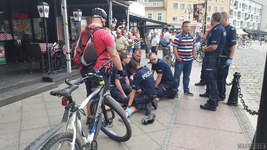 Około godziny 12.40 mundurowi usiłowali zatrzymać biegnącego...