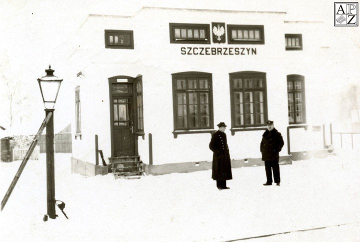 Lata 30. ubiegłego wieku. Dworzec w Szczebrzeszynie