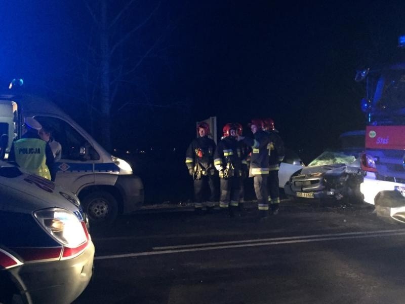 Wypadek pod Kobierzycami. Trzy osoby ranne