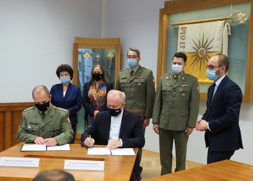 Katolicki Uniwersytet Lubelski połączy siły z 1. Wojskowym Szpitalem Klinicznym w Lublinie. Podpisano porozumienie o współpracy