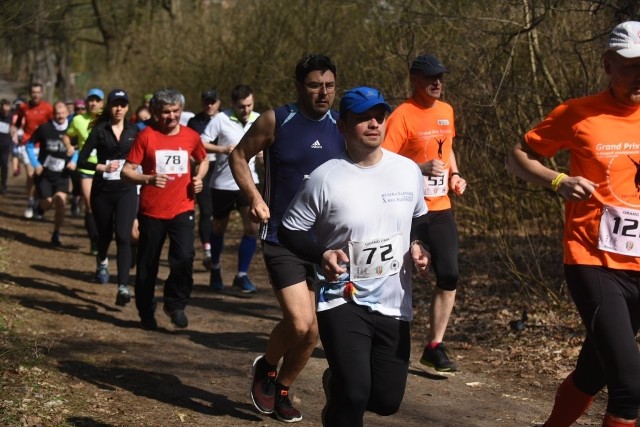 Rozegrano pierwszy tegoroczny bieg z cyklu Grand Prix Torunia w biegach przełajowych. Zapraszamy do obejrzenia galerii zdjęć z tego wydarzenia.Kolejne biegi z tego cyklu zaplanowano na 17 kwietnia (środa), 15 maja (środa), 1 czerwca (sobota), 18 września (środa), 2 października (środa) i 23 listopada (sobota).