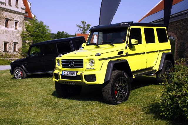 Mercedes klasy G. Samochód inny niż wszystkieNie jest podobny do żadnego auta i praktycznie nie ma konkurentów. Mercedes G przez 38 lat szedł własną drogą, zmieniając się z wojskowego łazika w luksusową terenówkę.fot. Dariusz Dobosz