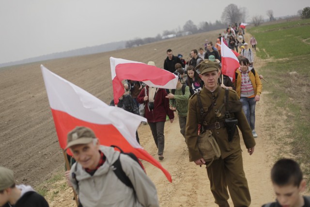 Uczestnicy Rajdu Zapory pokonają 13-kilometrową trasę z Bełżyc do Wałów Kępskich. Każdy może do nich dołączyć 