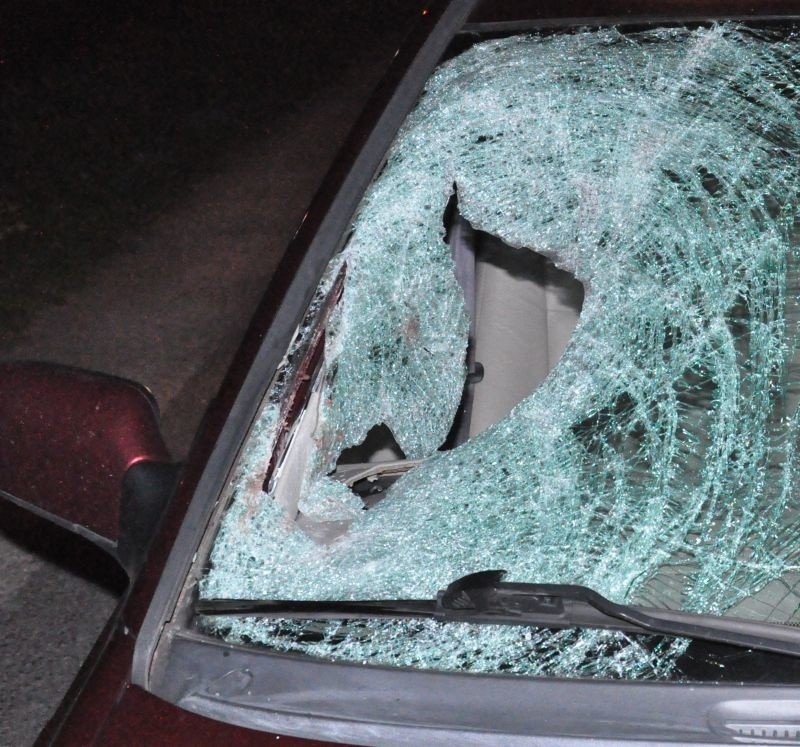 Wypadek w w Wielogórze koło Radomia: uszkodzony samochód,...