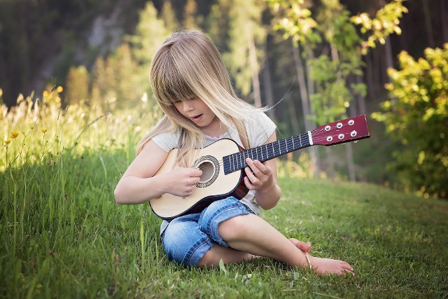 Ten koncert będzie niczym wspomnienie wakacji. Fundacja Kreatywnej Edukacji zaprasza na kolejny koncert gordonowski. Tym razem dla rodziców i dzieci zagra Własny Port!