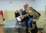 Zdecydowane zwycięstwo Pawła Gulewskiego. Wygrał we wszystkich komisjach wyborczych