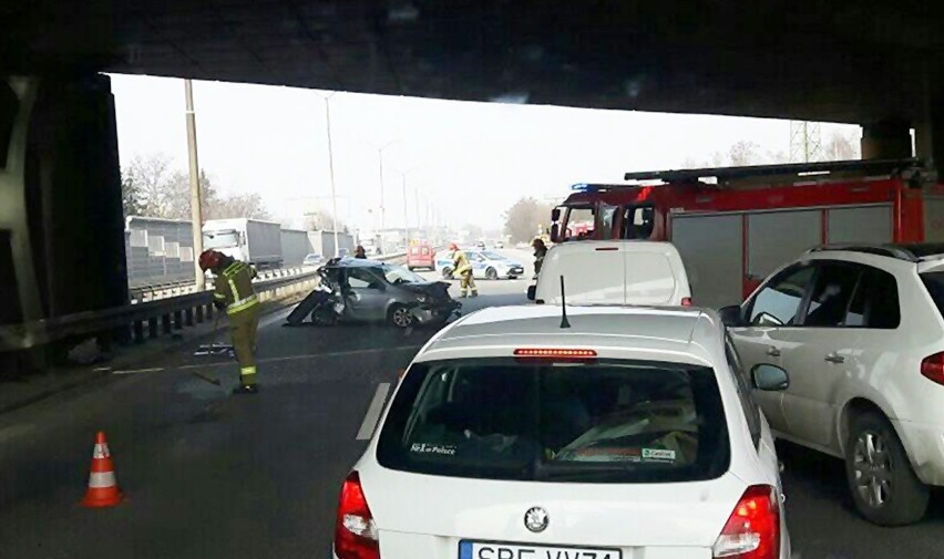 Wypadek na DTS zablokował przejazd Katowice - Gliwice....