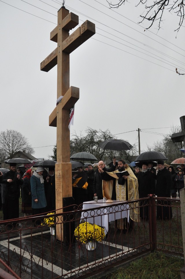 W uroczystości wzięło udział duchowieństwo prawosławne, mieszkańcy Krywiatycz, oraz Tomasz Sulima (inicjator ustawienia krzyża) wraz z rodziną. O bieżeństwie opowiadał Doroteusz Fionik.