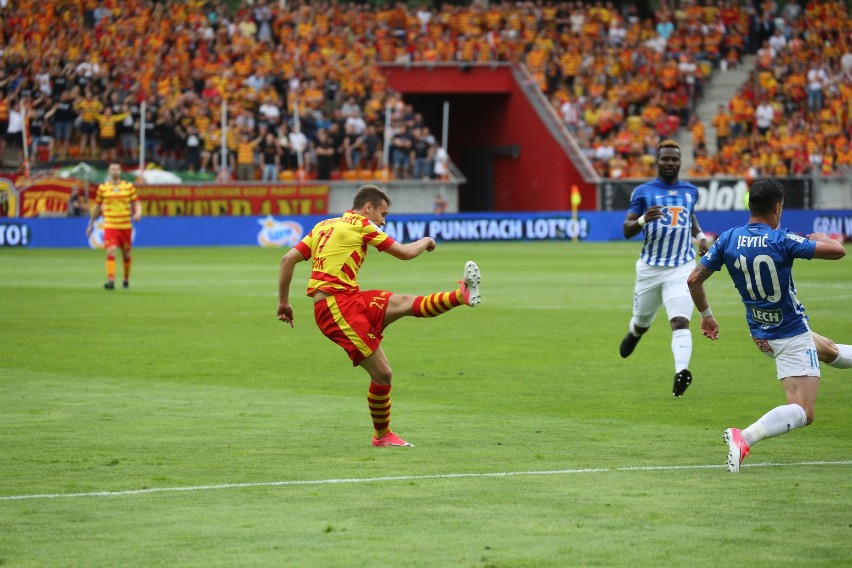 Jagiellonia - Lech 2:2. Jagiellonia Białystok wicemistrzem...