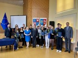 Sesja inauguracyjna Młodzieżowej Rady Powiatu Włoszczowskiego II kadencji. Zobaczcie zdjęcia