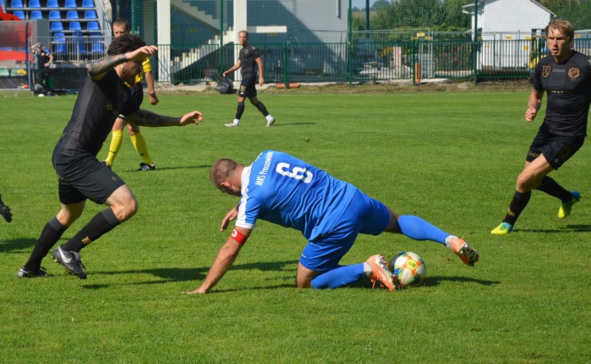 IV liga piłkarska. Lider z Andrychowa za mocny dla Proszowianki