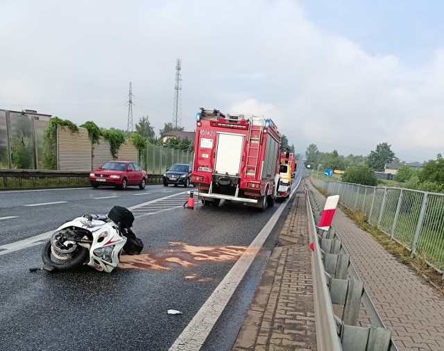 Wypadek wydarzył się na wiadukcie na ulicy Mogielnickiej w Grójcu.