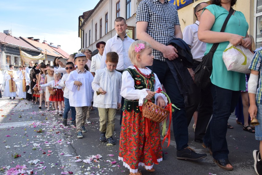 Boże Ciało w Żywcu: Tłumy wiernych i Asysta Żywiecka ZDJĘCIA