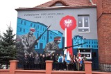 Odsłonięcie muralu upamiętniającego Powstanie Wielkopolskie w Żninie [zdjęcia] 