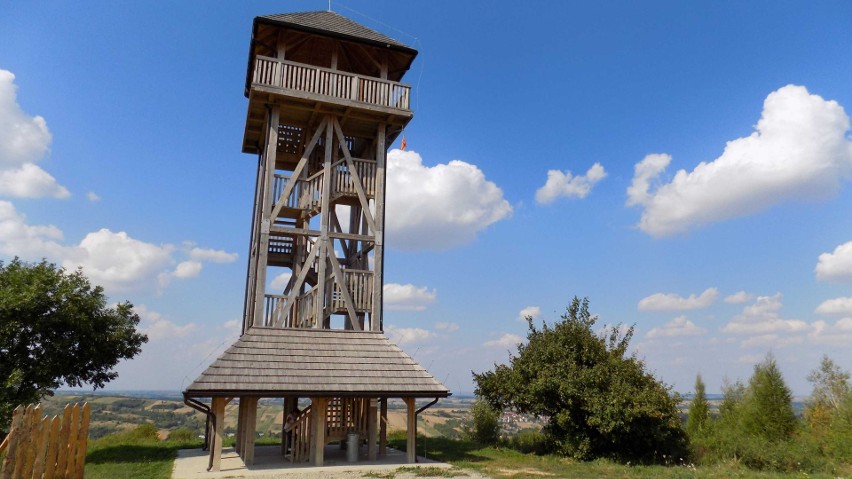 Wieża widokowa w Pruchniku - Korzeńcu. 16-metrowa, drewniana...