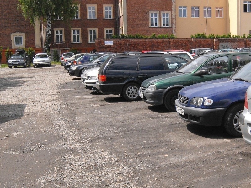 W przyszłym roku parking przy ul. Szopena zostanie...