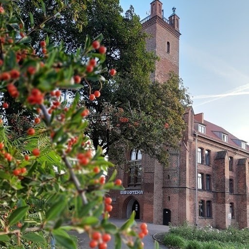 Nowa usługa dla czytelników. Przed biblioteką stanie książkomat