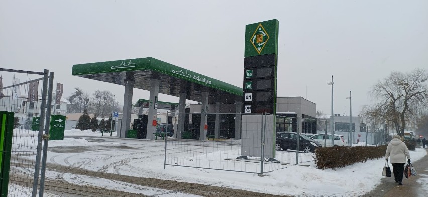 Miejska stacja paliw w Chełmie przy al. Armii Krajowej...