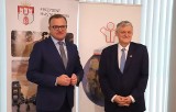 W Radomiu ruszył nabór wniosków o przyznanie stypendiów z Polish Orphans Charity. Pieniądze trafią do osób potrzebujących 