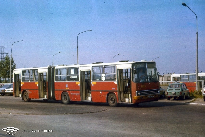 Ikarusy woziły pasażerów przez blisko 30 lat....