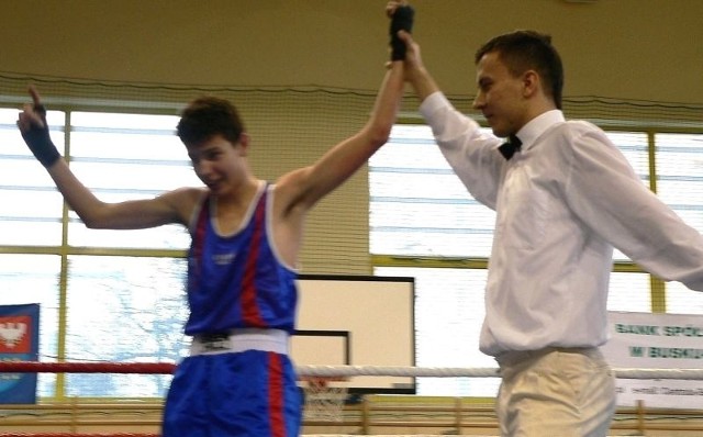 Mamy olimpijczyka! - zwycięstwo w tej walce dało Michałowi Markowi awans do turnieju finałowego Olimpiady Młodzieży.