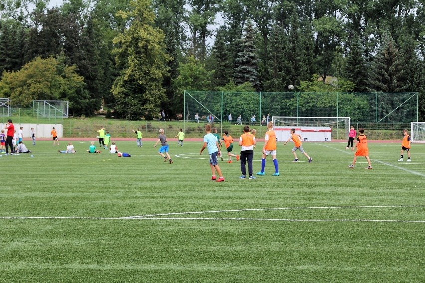 Lato otwartych boisk na Stadionie Śląskim [ZDJĘCIA] Ponad 1700 dzieci odwiedziło w wakacje chorzowskiego giganta
