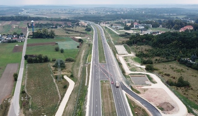 Tak droga wyglądała w końcu sierpnia i na początku września. Dziś jest już gotowa.