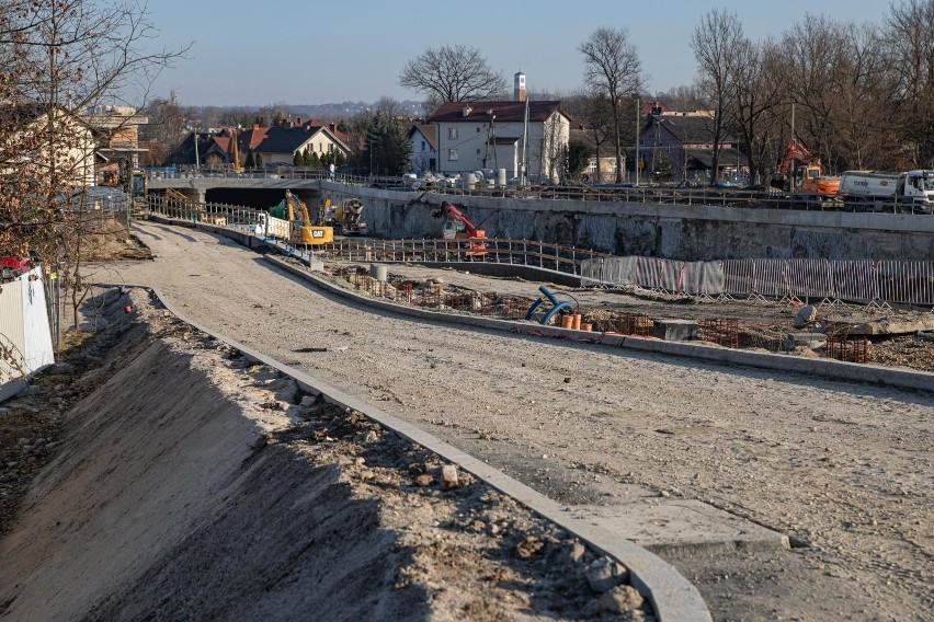 Kraków. Pogoda sprzyja budowie Trasy Łagiewnickiej. Zobacz postęp prac [ZDJĘCIA]