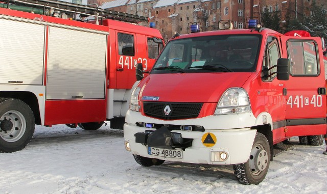 Strażacy pomagali ofiarom wypadków w Grudziądzu i Gołębiewie