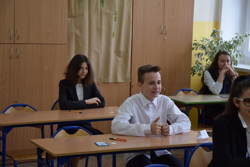 Egzamin gimnazjalny 2017 w Częstochowie ZDJĘCIA