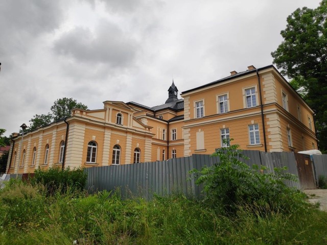 Hospicjum Betania powstanie w remontowanych budynkach po szpitalu miejskim (wcześniej wojskowym) w Przemyślu.