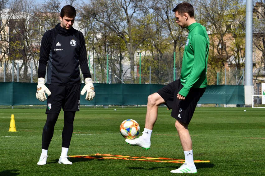 Legia Warszawa trenuje przed meczem z Pogonią Szczecin. Adam Hlousek będzie gotowy do gry?