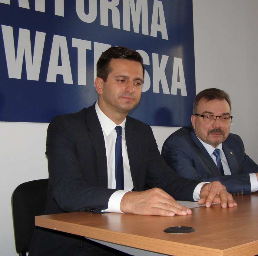 Zerwanie koalicji zapowiedzieli szef PO w Tarnowie poseł...