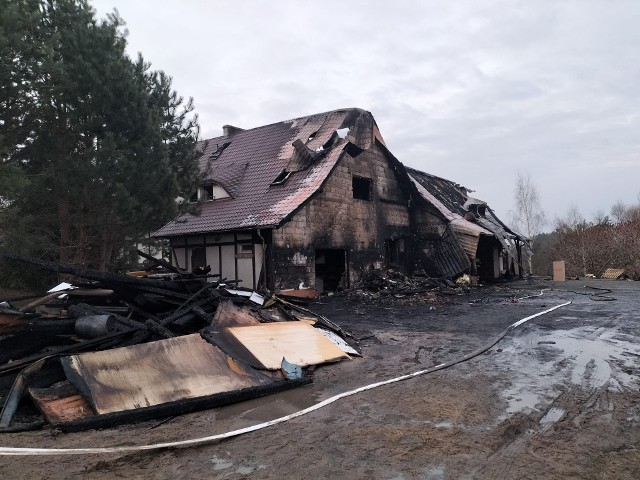 W nocy 19 marca doszczętnie spłonęła stolarnia w Mszanie w gminie Brodnica