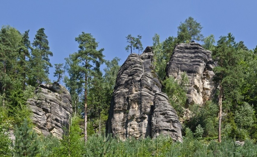 Skalne Miasto w Adrspachu to zespół skalnych form: skałek,...