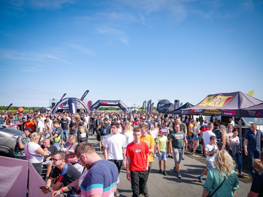 Speedland Festival 2022 w Krośnie. Ryk silników, drift i koncerty przyciągnęły tłumy mieszkańców [ZDJĘCIA]