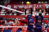 Grupa Azoty ZAKSA Kędzierzyn-Koźle przegrała 0:3 z Olympiakosem Pireus w meczu 5. kolejki Ligi Mistrzów. O awans powalczy z drużyną z Belgii