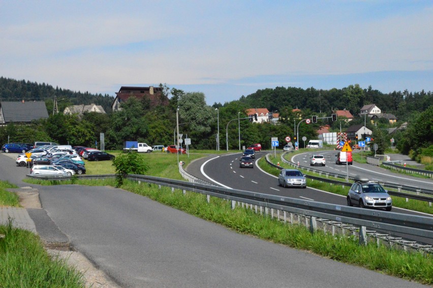 Łącznik ulic Sobieskiego i Sienkiewicza (po lewej, po prawej...