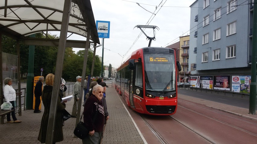Nowe zasady w autobusach i tramwajach od 18 maja