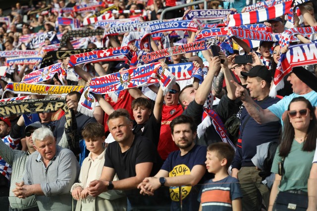 Fani Górnika zobaczyli kolejny świetny mecz i zwycięstwo swojego zespołu nad Śląskiem Wrocław.Zobacz kolejne zdjęcia. Przesuwaj zdjęcia w prawo - naciśnij strzałkę lub przycisk NASTĘPNE